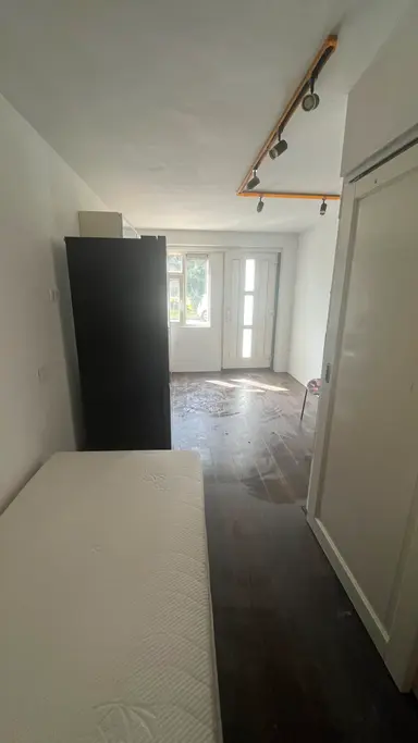 18m2 studio to rent for 1350€/month in Nescioplantsoen, Almere