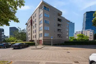 88m2 apartment to rent for 2050€/month in Olof Palmehof, Almere