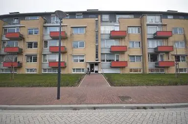 79m2 apartment to rent for 1075€/month in Oranjeplein, Maastricht