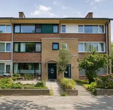 177m2 Haus zur Miete für 2800€/Monat in Di Cambioweg 4, Eindhoven