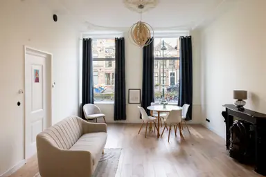 70m2 Appartement à louer pour 2300€/mois à Noordeinde, Delft