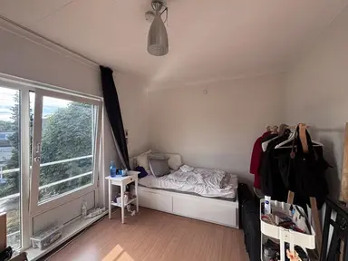81m2 Camera in affitto per 535€/mese a Schalmeistraat, Maastricht