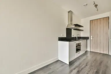 23m2 studio à louer pour 857€/mois à Waldorpstraat 1142, The Hague