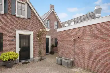 110m2 house to rent for 2500€/month in Dorpsstraat 18, Nootdorp