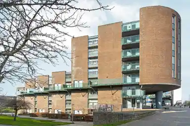 94m2 apartment to rent for 2350€/month in Ladogameerhof 254, Amsterdam