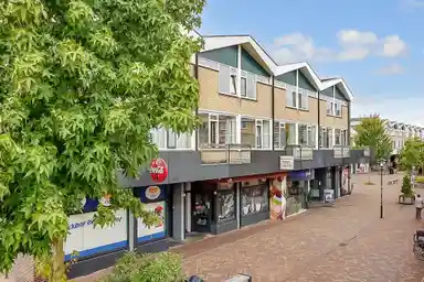 102m2 apartment to rent for 2250€/month in Meenthof, Kortenhoef