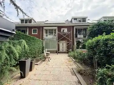 140m2 house to rent for 2995€/month in Molenlaan, Rotterdam