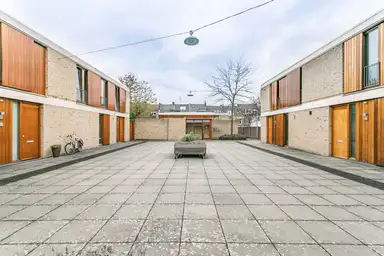 132m2 Haus zur Miete für 2750€/Monat in Den Deken 5, Maastricht