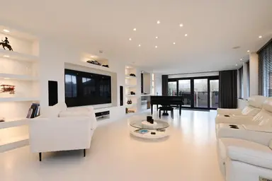 167m2 Appartement te huur voor 3250€/maand in Gouwestraat, Boskoop