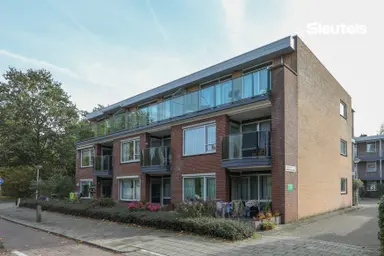 53m2 apartment to rent for 713.02€/month in Prins Bernhardlaan 116, Voorschoten