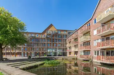 83m2 flat to rent for 1275€/month in Olof Palmeborg 94, Schiedam