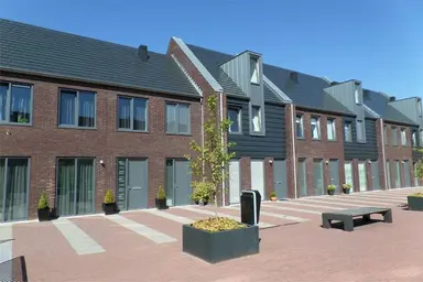 118m2 maison à louer pour 1255€/mois à Citadel, Assen