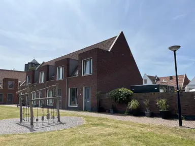 48m2 maison à louer pour 1257.97€/mois à H.J. Doelemanplein 15, Zierikzee