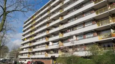90m2 apartment to rent for 900€/month in Herculesweg 12, Delft