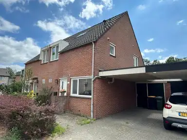 115m2 house to rent for 1495€/month in Else Mauhsstraat, Hengelo