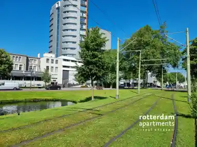 50m2 studio à louer pour 1872.5€/mois à Eendrachtsweg, Rotterdam