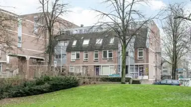 80m2 Wohnung zur Miete für 840€/Monat in Roserije 15D, Maastricht