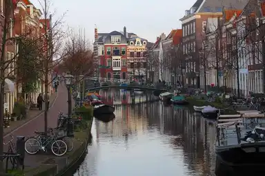 80m2 apartment to rent for 2495€/month in Oude Rijn, Leiden