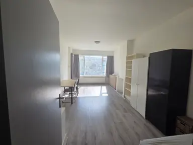 25m2 Chambre à louer pour 900€/mois à Nunspeetlaan, The Hague