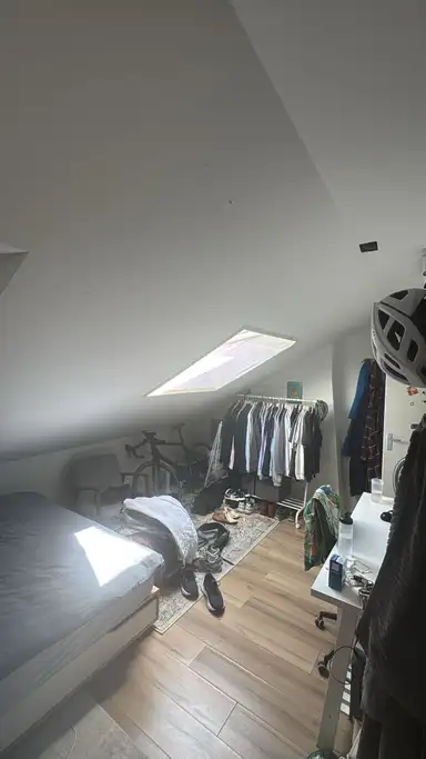 25m2 room to rent for 700€/month in Mathenesserdijk, Rotterdam