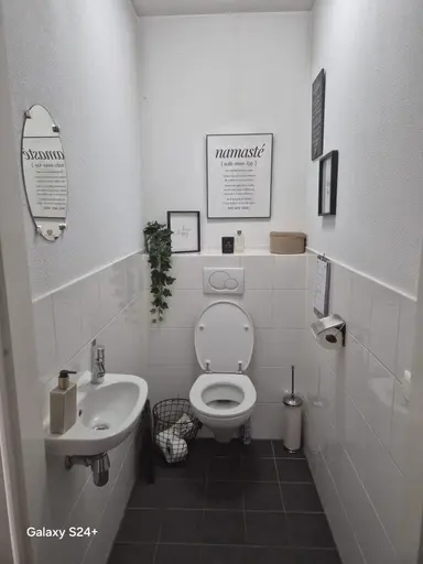 130m2 flat to rent for 2180€/month in van Linden van den Heuvellsingel, Vlaardingen