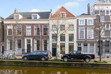 158m2 Appartement à louer pour 3150€/mois à Oude Delft, Delft