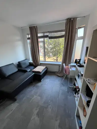 50m2 studio to rent for 1250€/month in Rotterdamsedijk, Schiedam