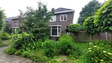 110m2 house to rent for 2100€/month in IJsbaanweg, Enschede