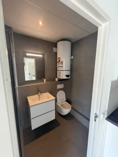 27m2 monolocale in affitto per 1000€/mese a Damsport, Groningen