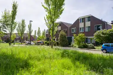 113.88m2 maison à louer pour 1955€/mois à Lemsterlandhoeve 41, Vlaardingen
