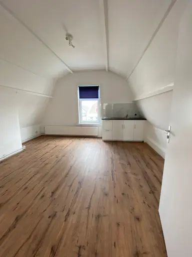 18μ² στούντιο προς ενοικίαση για 770€/μήνα σε Hillevliet, Rotterdam