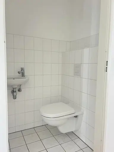 132m2 house to rent for 2950€/month in Paardenkastanjeplein, Blaricum