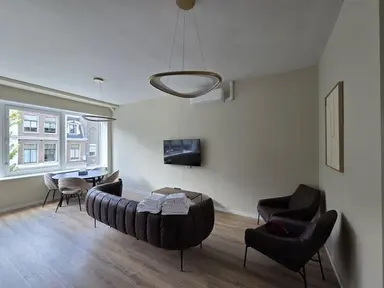 80μ² Διαμέρισμα προς ενοικίαση για 3000€/μήνα σε Stationsweg, Leiden