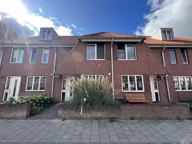 119μ² μονοκατοικία προς ενοικίαση για 2250€/μήνα σε Weurtseweg, Nijmegen