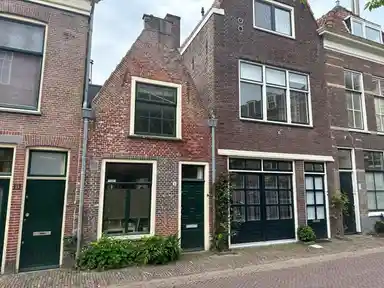 65m2 Casa in affitto per 1950€/mese a 1e Binnenvestgracht, Leiden