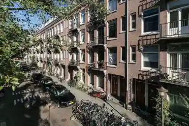 62m2 Appartement à louer pour 2350€/mois à Veerstraat 11, Amsterdam