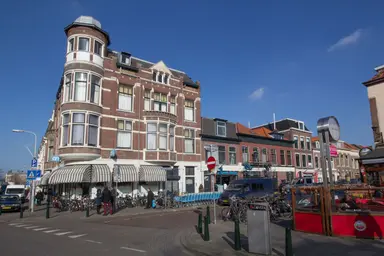 100m2 flat to rent for 2450€/month in Sumatrastraat 16, The Hague