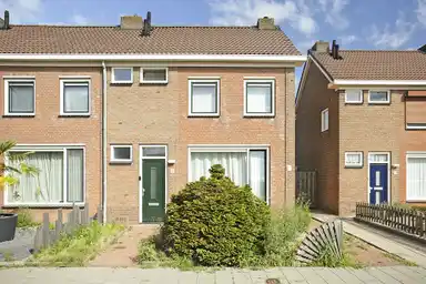 m2 house to rent for 932.93€/month in Jan Steenstraat 15, Fijnaart