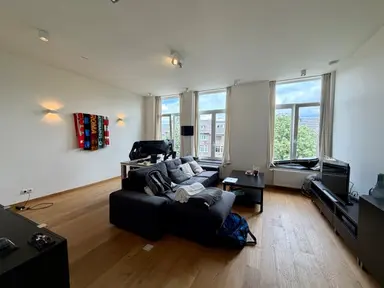 87μ² Διαμέρισμα προς ενοικίαση για 1285€/μήνα σε Hertogsingel, Maastricht