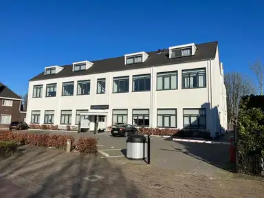 28m2 studio à louer pour 900€/mois à Canisiushof, Aalst