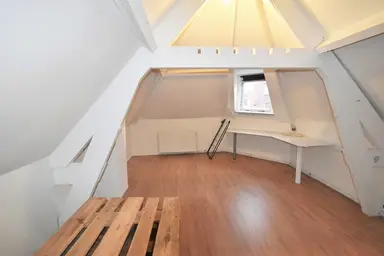 36μ² Δωμάτιο προς ενοικίαση για 775€/μήνα σε 2e Pijnackerstraat, Rotterdam