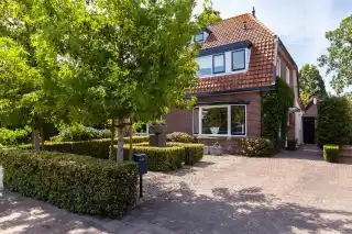 m2 house to rent for 2650€/month in Van Lenneplaan, Soest