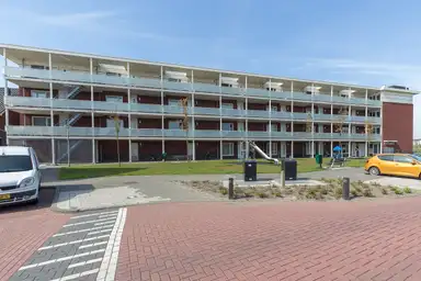 63m2 Appartement à louer pour 713.02€/mois à De Melksuiker 45, Uitgeest