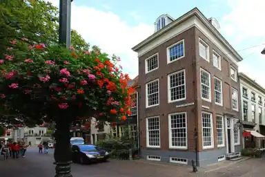 170m2 house to rent for 2500€/month in Oude Delft 25, Delft