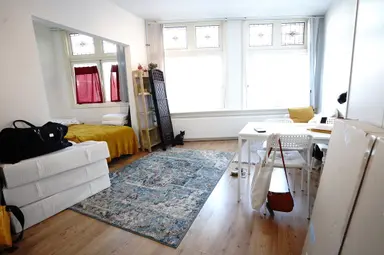 m2 flat to rent for 750€/month in Oosteinde 7, Delft