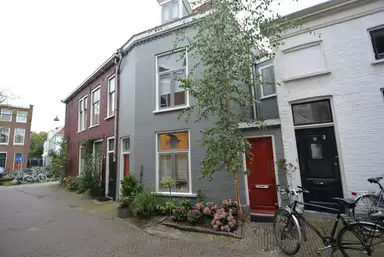 50m2 apartment to rent for 1200€/month in Giststraat 5, Delft
