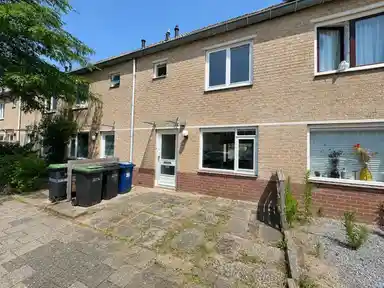 106m2 Casa in affitto per 1850€/mese a Steven Vennecoolstraat, Almere