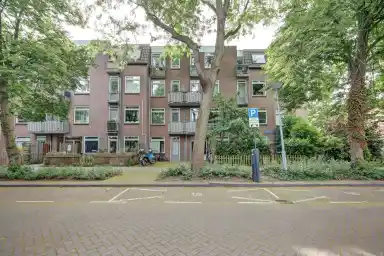 23m2 studio te huur voor 740.66€/maand in Adriaen van der Doeslaan 119E, Rotterdam
