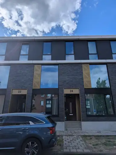 124m2 Haus zur Miete für 1995€/Monat in Flying Dutchmanstraat 24, Rotterdam