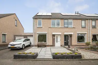 110m2 huis te huur voor 1750€/maand in Leeuwerikenstraat 18, Goes